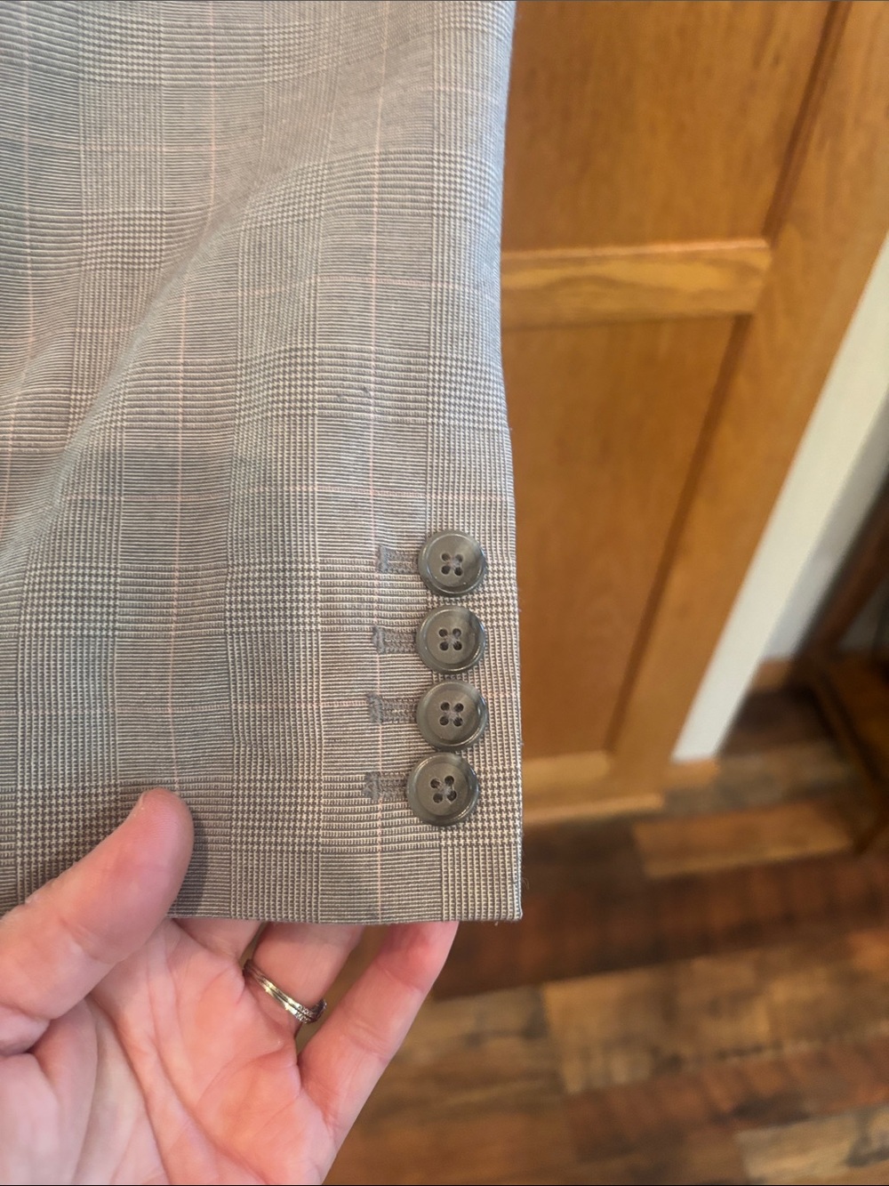 Tahari Light Gray Single-Button Notch-Lapel Blazer - Picture 4 of 7